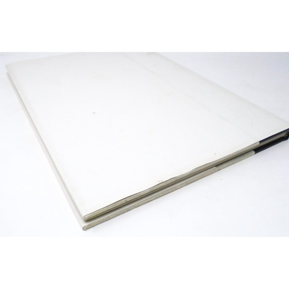 Large Hardback Book on Seattle; Illustrations with Jacket - Picture 3 of 12